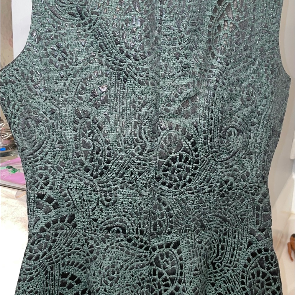 Very nice one of its kind dress. Ready to shine like a diamond